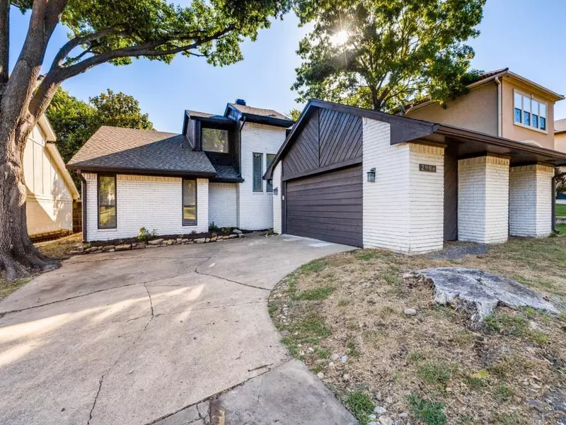 2906 Starboard Drive, Rockwall, TX 75087