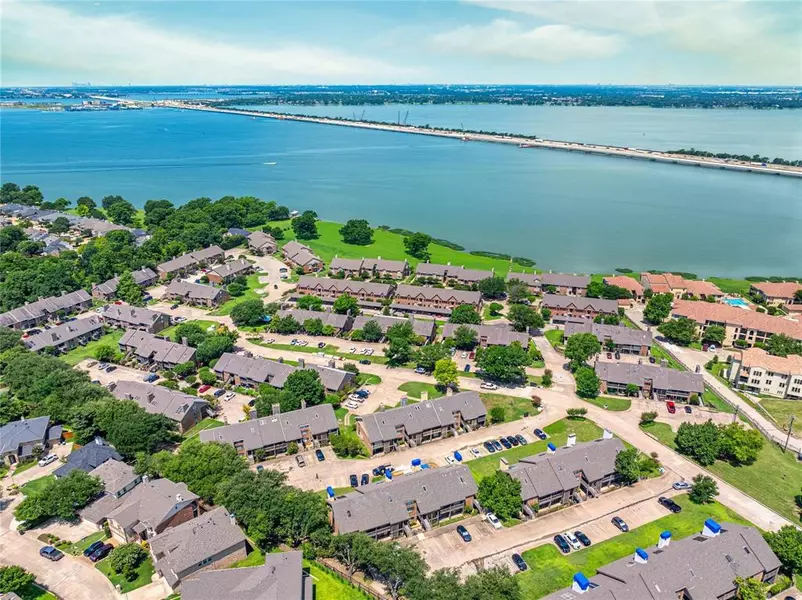 1536 Signal Ridge Place, Rockwall, TX 75032