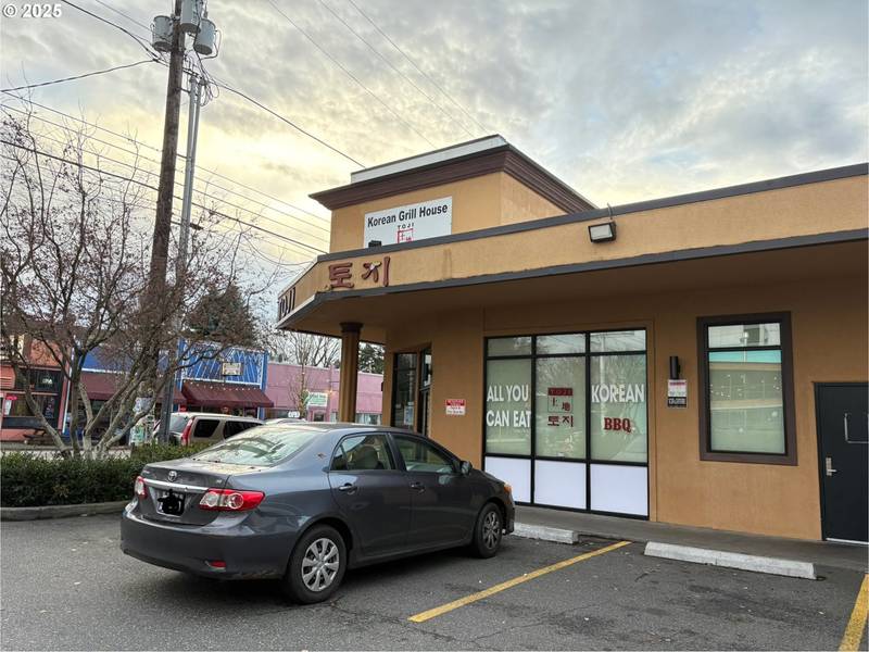 4615 SE Hawthorne BLVD, Portland, OR 97215