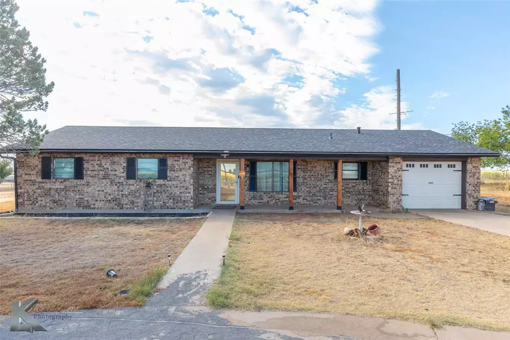 Sweetwater, TX 79556,217 County Road 370
