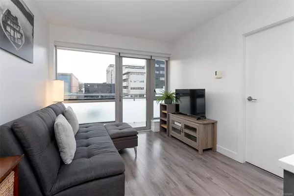 Victoria, BC V8W 1E4,838 Broughton St #309