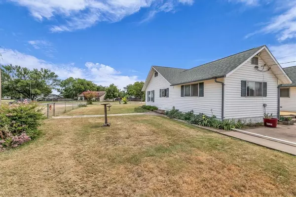 China Spring, TX 76633,15288 Old China Spring Road