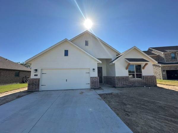 1108 Trinity Drive, Springtown, TX 76082