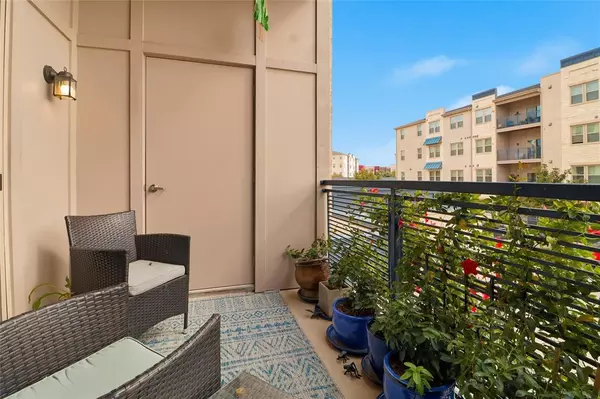 Allen, TX 75013,651 N Watters Road #8202