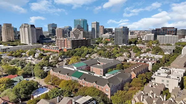 Dallas, TX 75204,2305 Worthington Street #103