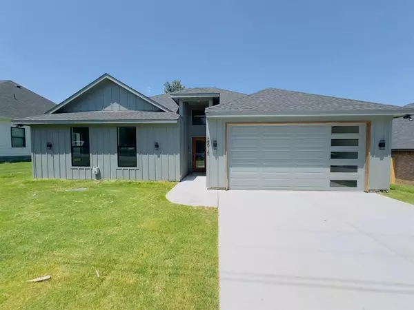 Granbury, TX 76048,2512 San Gabriel Drive