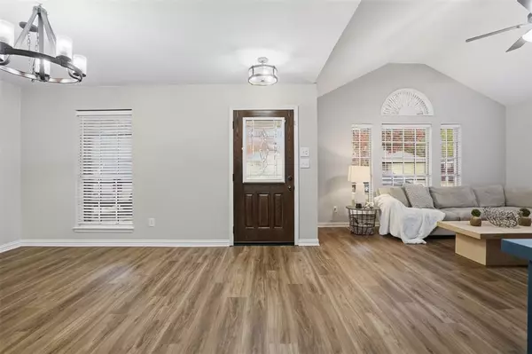 Fort Worth, TX 76135,5709 Fair Wind Street