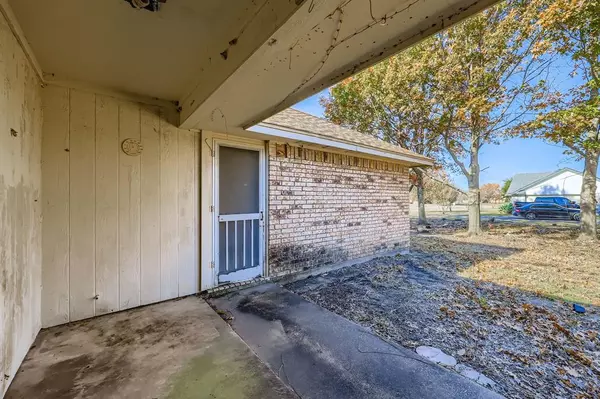 Lancaster, TX 75146,655 E Reindeer Road