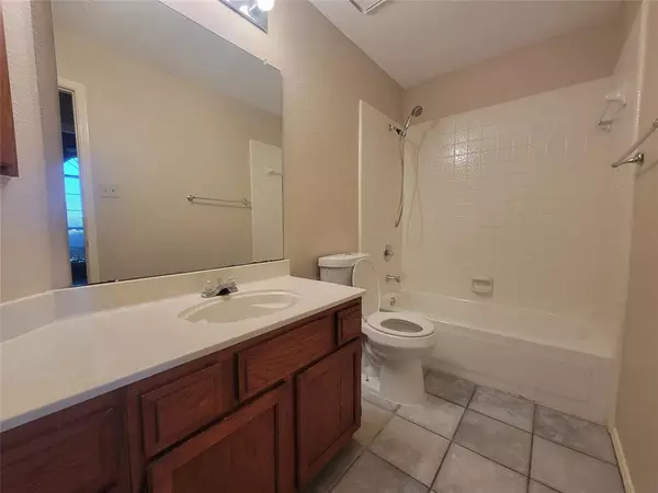 Mesquite, TX 75181,932 Winchester Lane