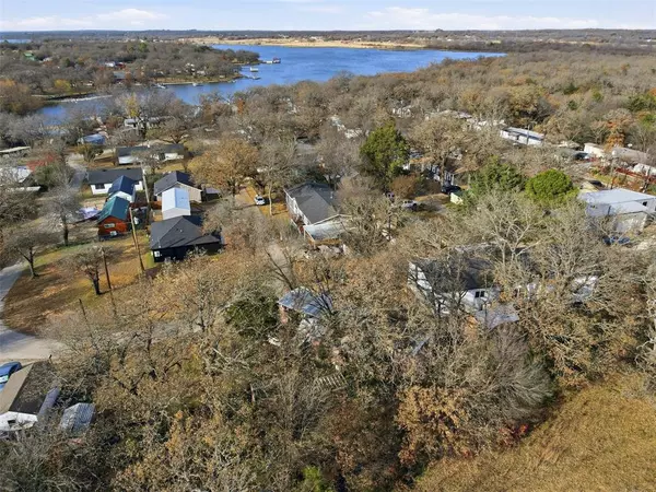 Alvarado, TX 76009,23 & 24 Red Oak Street