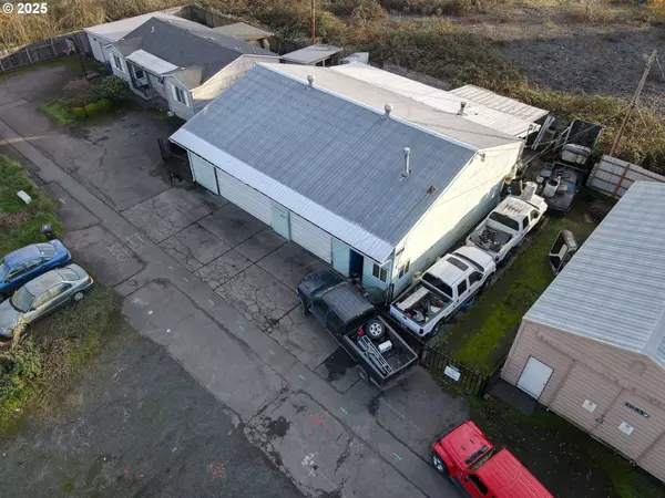 Springfield, OR 97477,1089 28TH ST