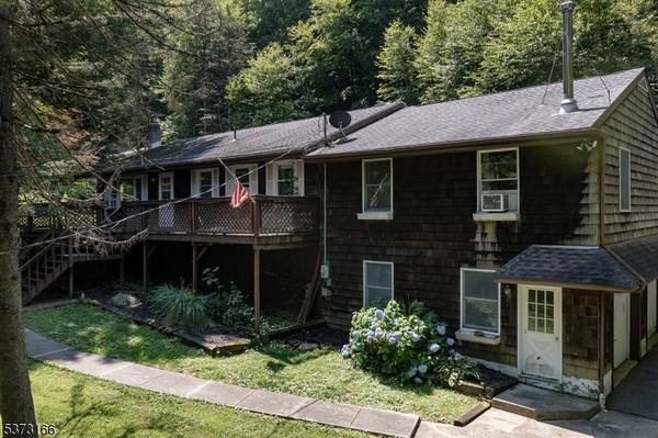 52 Glenwood Mt Rd, Vernon Twp., NJ 07461