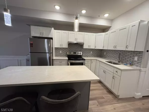 Paterson City, NJ 07501,274 Governor St