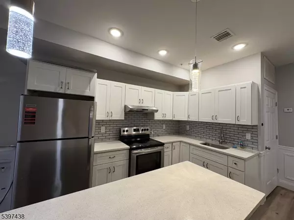 Paterson City, NJ 07501,274 Governor St