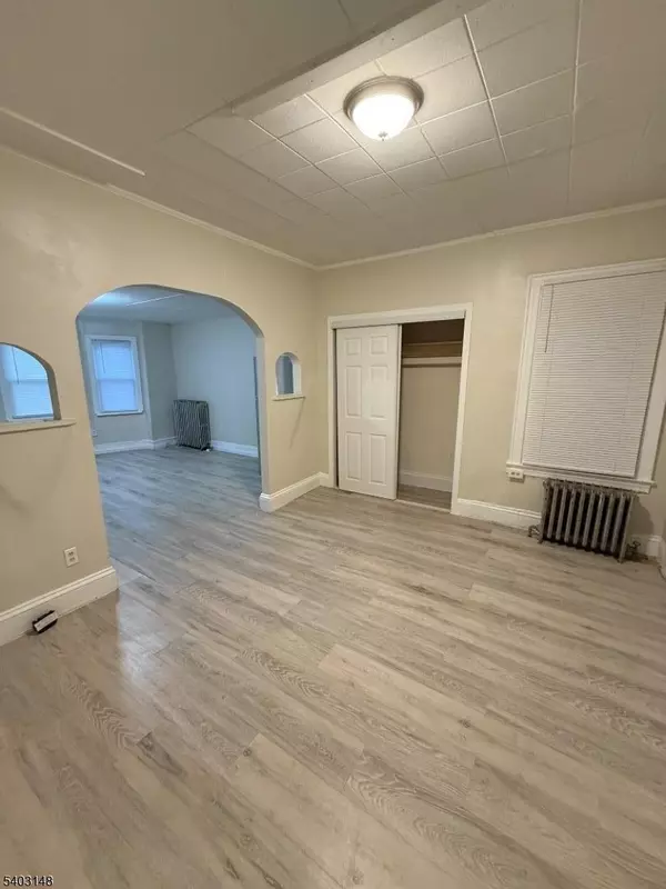 Garfield City, NJ 07026,69 Passaic St #2F