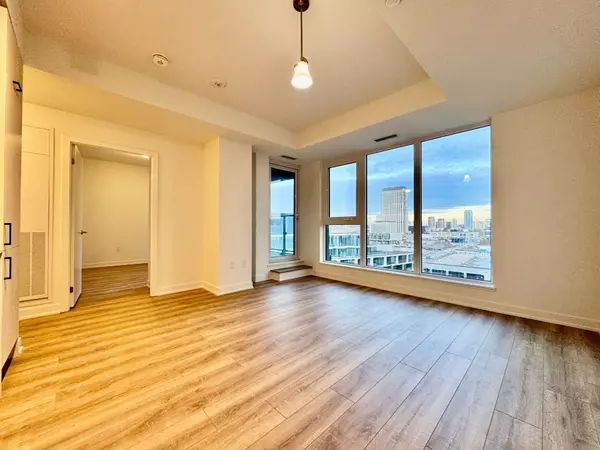 Toronto C13, ON M3C 0S4,1 Quarrington LN #920