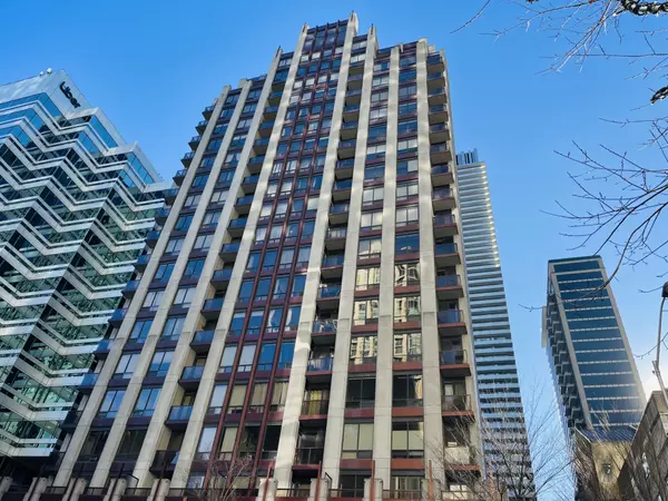85 Bloor ST E #1806, Toronto C08, ON M4W 3Y1