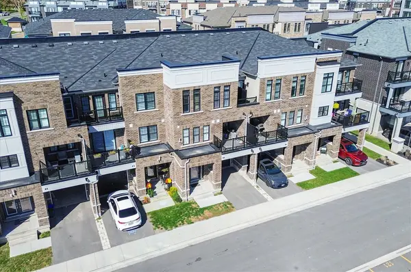 Clarington, ON L1C 7E8,38 King William WAY