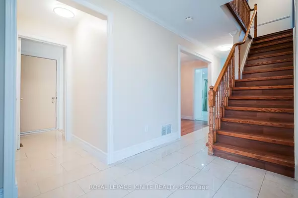 Ajax, ON L1S 5S5,265 Wright CRES #Main