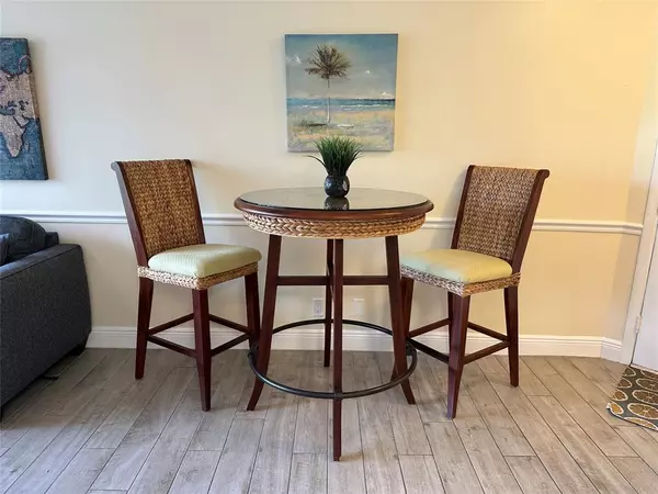 Jupiter, FL 33477,1605 US Highway 1 V-4 #104