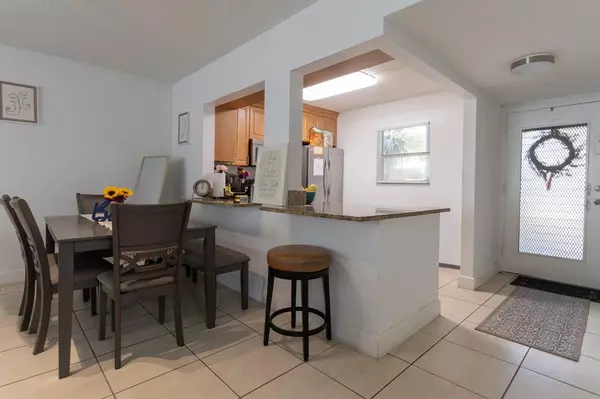 North Lauderdale, FL 33068,1810 N Lauderdale Ave #2102