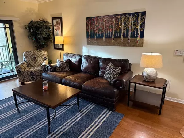 Palm Beach Gardens, FL 33410,2730 Anzio Ct #305