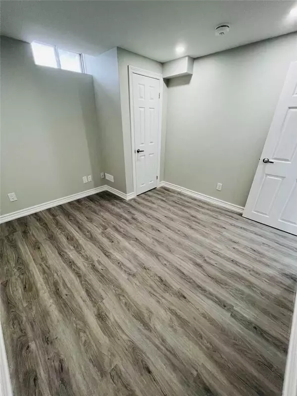 Markham, ON L3R 4Y3,98 Karma RD #Bsmt