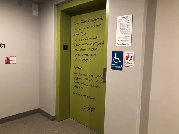 Barrie, ON L9J 0J8,5 Chef LN #604