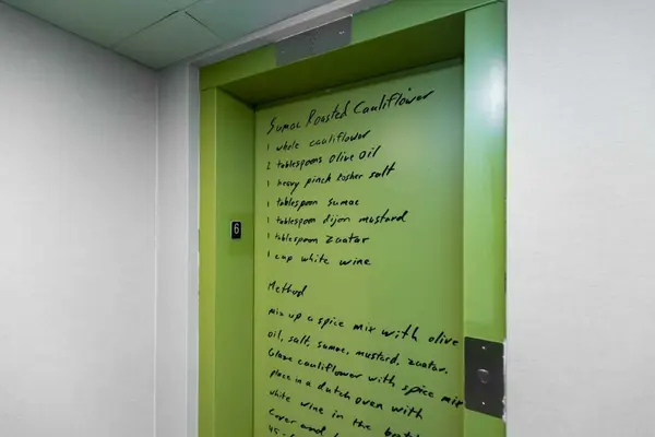 Barrie, ON L9J 0J8,5 Chef LN #604