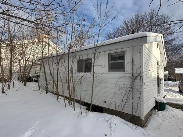 Midland, ON L4R 4C2,348 NORENE ST