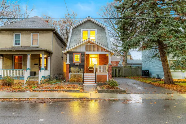 Kingston, ON K7K 4M2,570 Frontenac ST