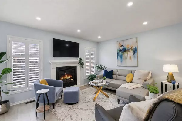 Barrhaven, ON K2J 0B4,266 Sorento ST