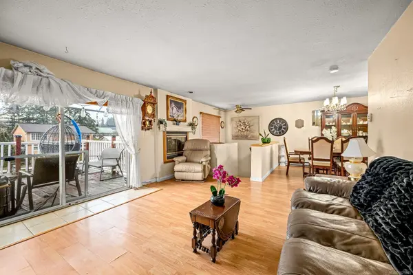 Courtenay, BC V9N 3M8,2316B Willemar Ave