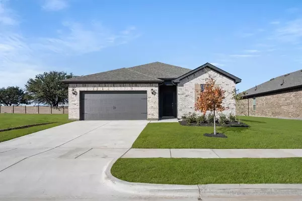 3157 Manchester Drive, Cleburne, TX 76031
