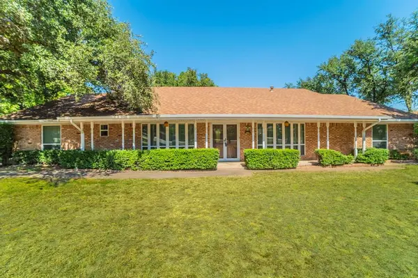 Grand Prairie, TX 75050,2534 Sunnyvale Road