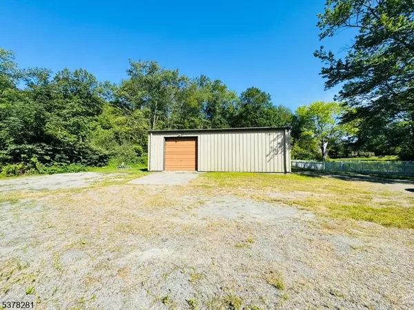 Roxbury Twp., NJ 07852,262 Main St