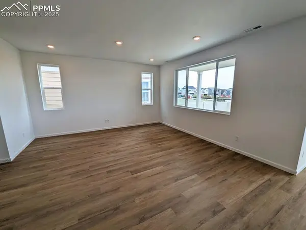 Colorado Springs, CO 80925,7827 Natural Bridge TRL