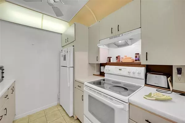 Coconut Creek, FL 33066,2801 Victoria Way #D3