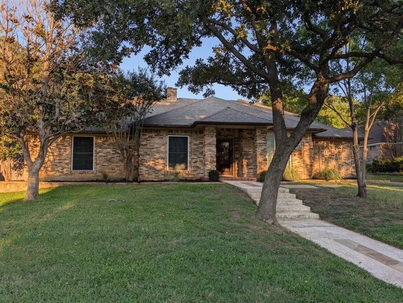 3 Valley Wood Court, Trophy Club, TX 76262