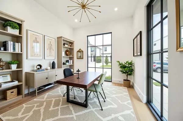 Dallas, TX 75230,9713 Kerrisdale