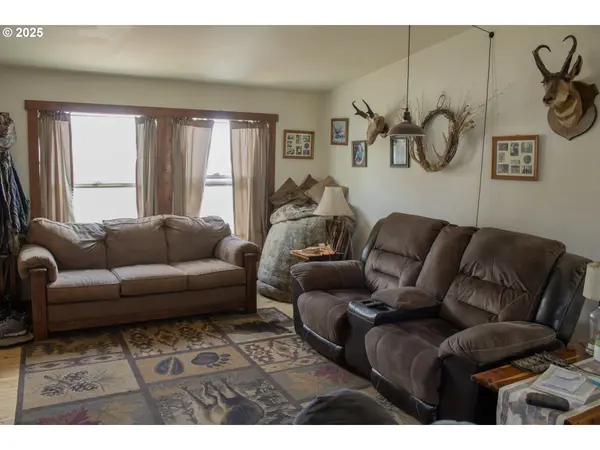 Hines, OR 97738,29388 WRECKING YARD LN