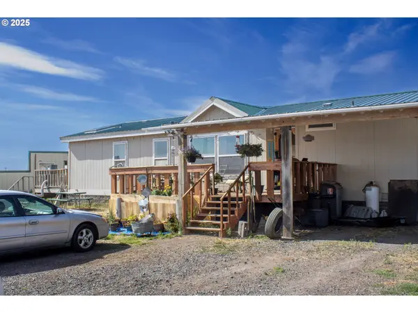 29388 WRECKING YARD LN, Hines, OR 97738