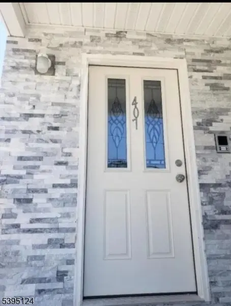 Elizabeth City, NJ 07206,407 Livingston St