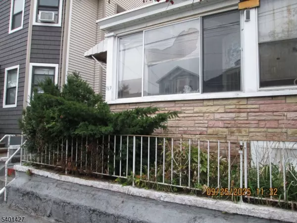 767 E 26Th St, Paterson City, NJ 07504