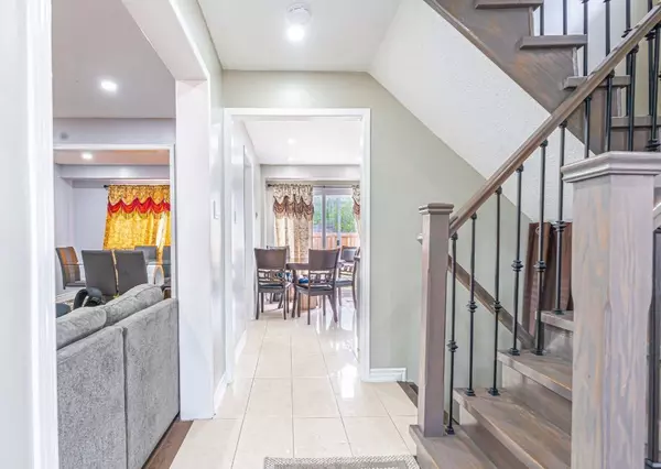 Brampton, ON L6S 4H2,72 Norma CRES