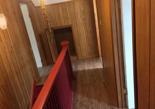 Southgate, ON N0C 1B0,312239 Grey 8 RD