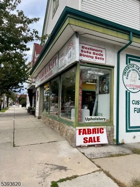 Clifton City, NJ 07011,285 Lakeview Ave