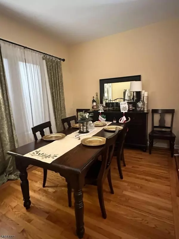 Belleville Twp., NJ 07109,18 Hilton St