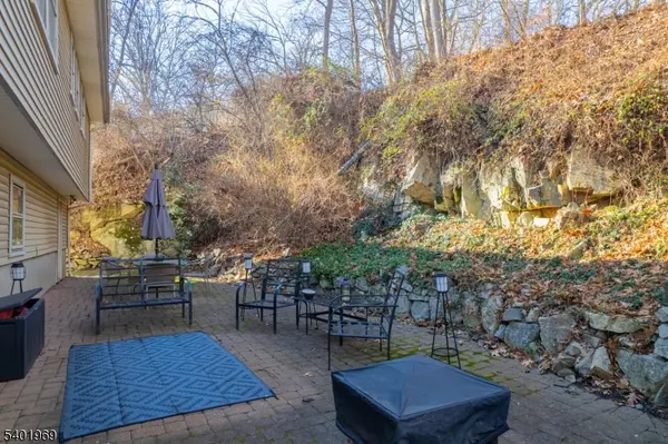 Morris Twp., NJ 07960,19 Ellsworth Ave