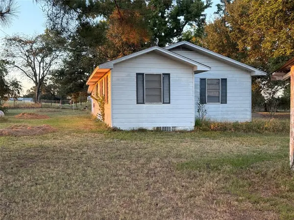 2190 VZ County Road 1509,  Grand Saline,  TX 75140